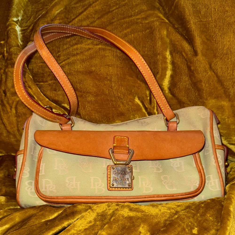 Dooney & Bourke Vintage Y2K Pastel Mint Shoulder Bag